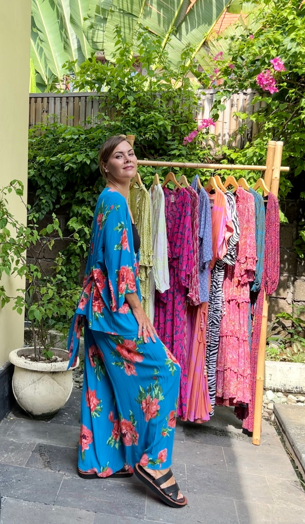 Short Kimono and pants set of 2 pieces made of natural fabric