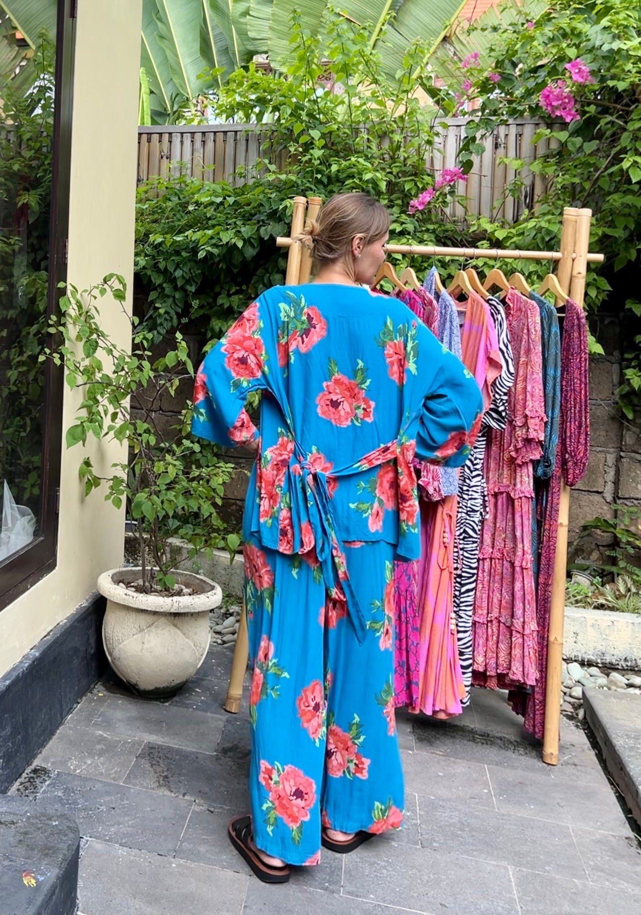 Short Kimono and pants set of 2 pieces made of natural fabric